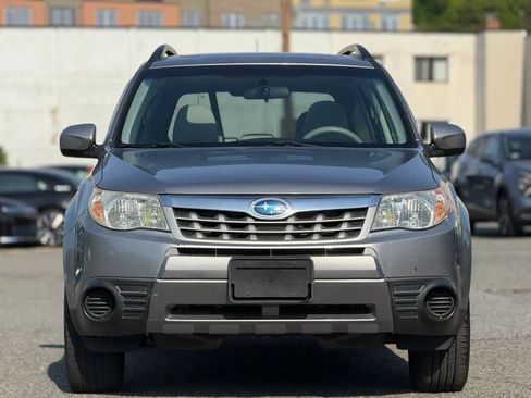 Used 2011 Subaru Forester 2.5X Premium w/ All-Weather Pkg AWD/4WD image 4