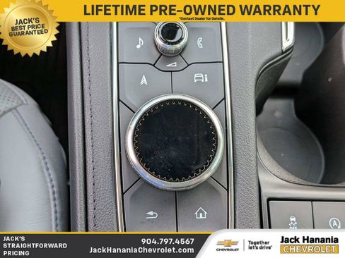 Used 2025 Cadillac XT4 Sport FWD image 24