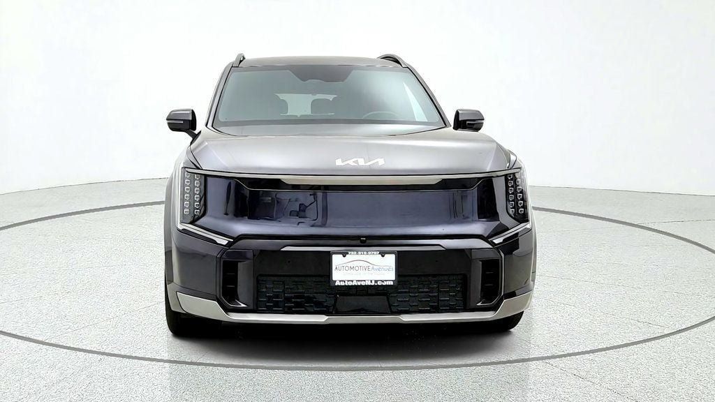 Used 2024 Kia EV9 GT-Line AWD/4WD image 2