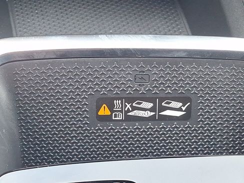 New 2026 Chevrolet Equinox ACTIV w/ Convenience Package III image 25