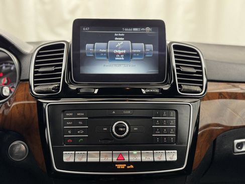 Used 2018 Mercedes-Benz GLS 550 4MATIC w/ Driver Assistance Package image 25