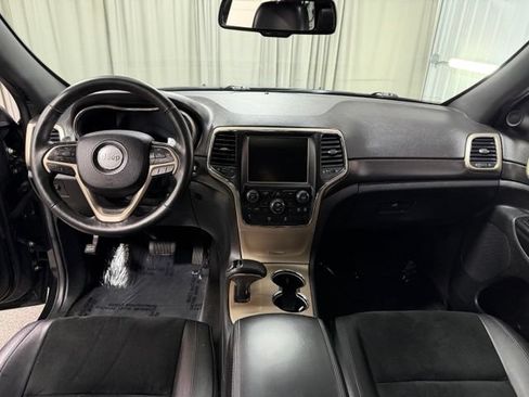 Used 2014 Jeep Grand Cherokee Altitude AWD/4WD image 12
