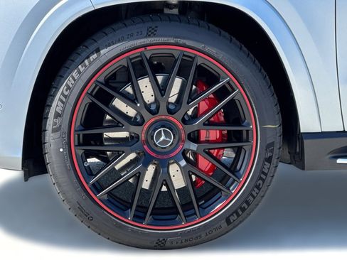 New 2026 Mercedes-Benz GLS 63 AMG 4MATIC image 12