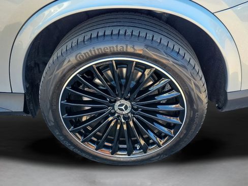 Used 2023 Mercedes-Benz GLC 300 image 33