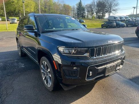 Used 2023 Jeep Grand Cherokee L Overland AWD/4WD image 3