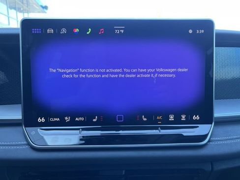 Used 2025 Volkswagen Tiguan SE R-Line AWD/4WD image 13