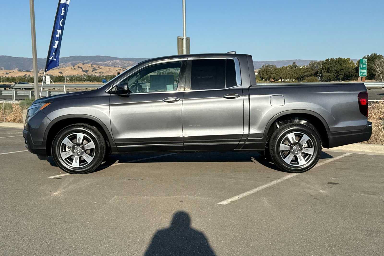 Used 2017 Honda Ridgeline RTL-T image 7