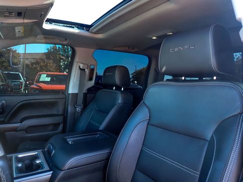Used 2018 GMC Sierra 1500 Denali image 16