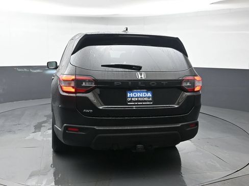 Certified 2023 Honda Pilot EX-L image 5