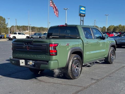 Used 2025 Nissan Frontier Pro-X image 3