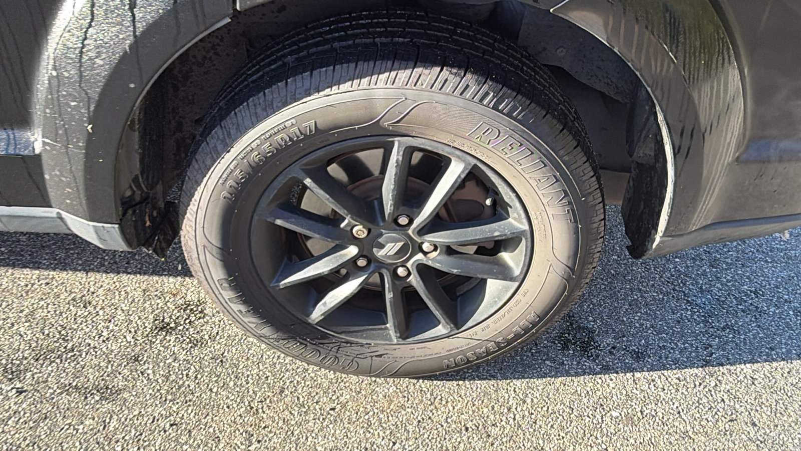 Used 2019 Dodge Journey SE w/ Connectivity Group FWD image 12