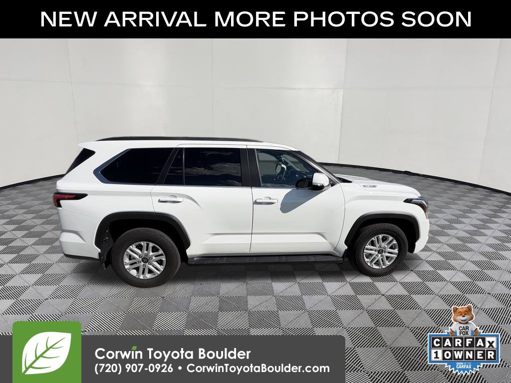 Used 2026 Toyota Sequoia SR5 w/ SR5 Premium Package AWD/4WD image 9
