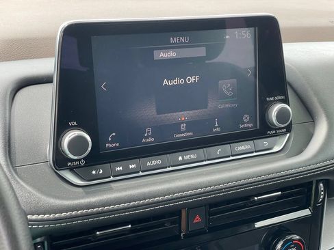 Certified 2023 Nissan Rogue SV AWD/4WD image 17