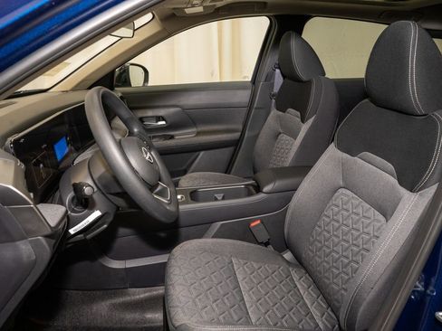 New 2026 Nissan Kicks SV w/ SV Premium Package image 11