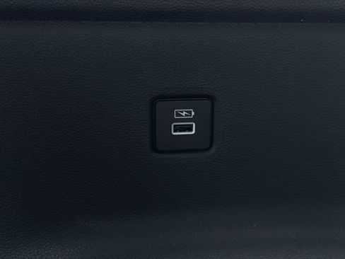 Used 2023 Honda Pilot EX-L image 23