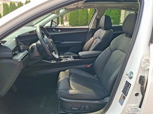 Used 2025 Kia K5 EX FWD image 14