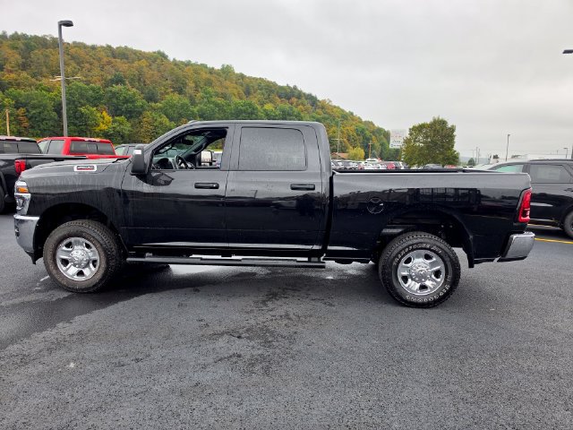 Used 2026 RAM 2500 Tradesman AWD/4WD image 8