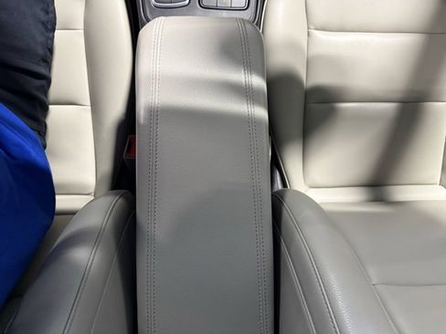 Used 2019 Cadillac XT4 Luxury image 25