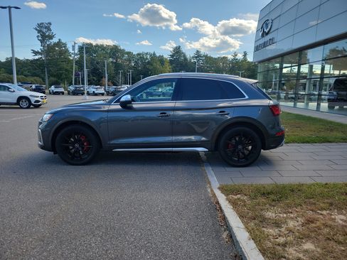Used 2023 Audi SQ5 Prestige AWD/4WD image 2