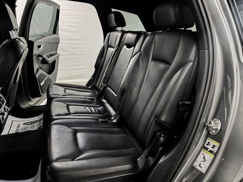 Used 2017 Audi Q7 3.0T Prestige image 8