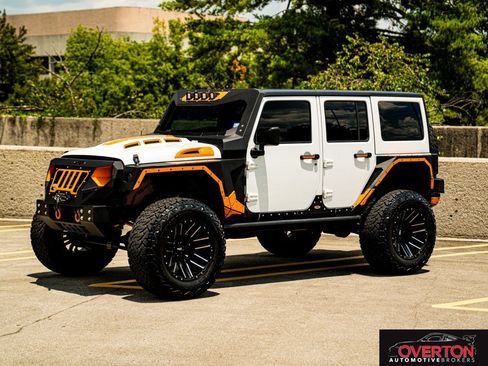 Used 2018 Jeep Wrangler Unlimited Sport S AWD/4WD image 65