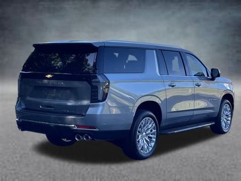 New 2025 Chevrolet Suburban Premier AWD/4WD image 3
