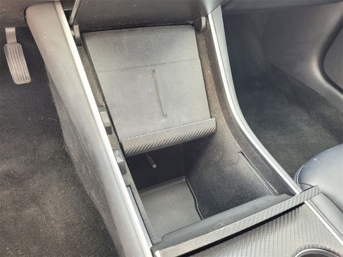 Used 2020 Tesla Model 3 Standard Range image 25