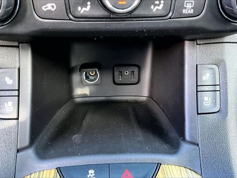 Used 2019 GMC Acadia Denali w/ Technology Package image 16