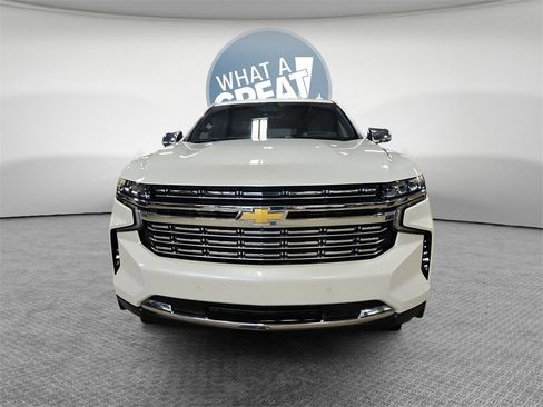 Certified 2024 Chevrolet Suburban Premier w/ Premium Package image 9