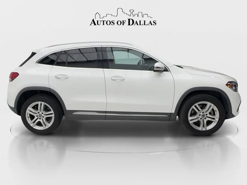 Used 2022 Mercedes-Benz GLA 250 w/ Premium Package Lite image 11
