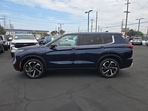 Used 2022 Mitsubishi Outlander SE FWD image 32