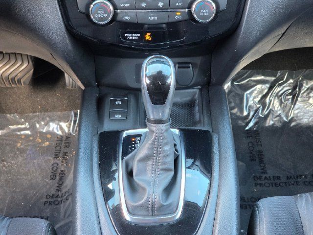Used 2020 Nissan Rogue SV w/ Premium Package AWD/4WD image 29