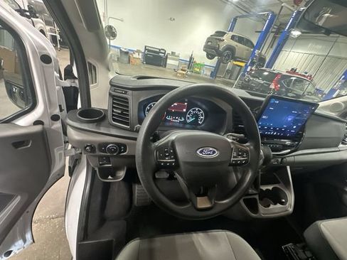 Used 2025 Ford Transit 350 XLT RWD image 15