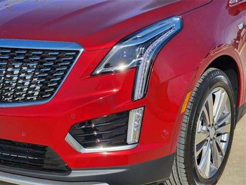 New 2025 Cadillac XT5 Premium Luxury w/ Technology Package image 7