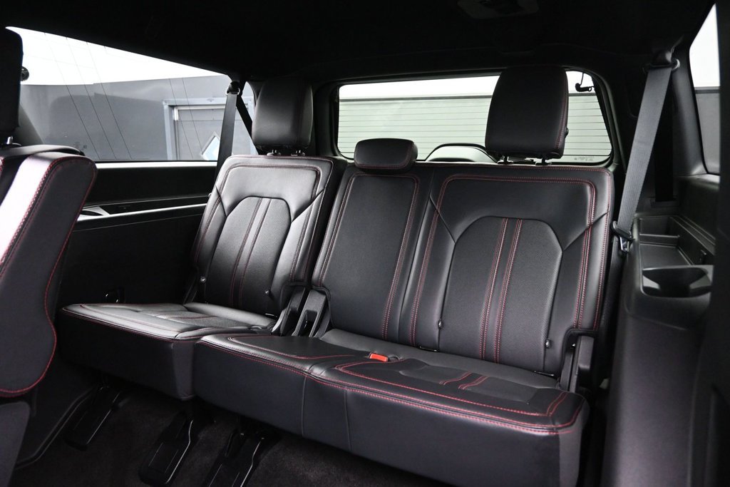 Used 2022 Ford Expedition Max Limited AWD/4WD image 21
