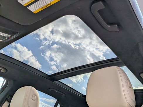 Certified 2024 Mercedes-Benz GLE 350 4MATIC image 30