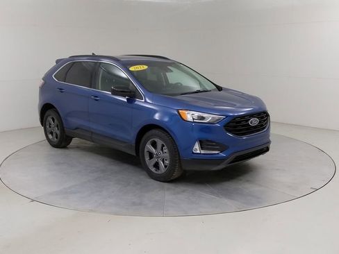Certified 2022 Ford Edge SEL w/ Sport Appearance Package AWD/4WD image 10