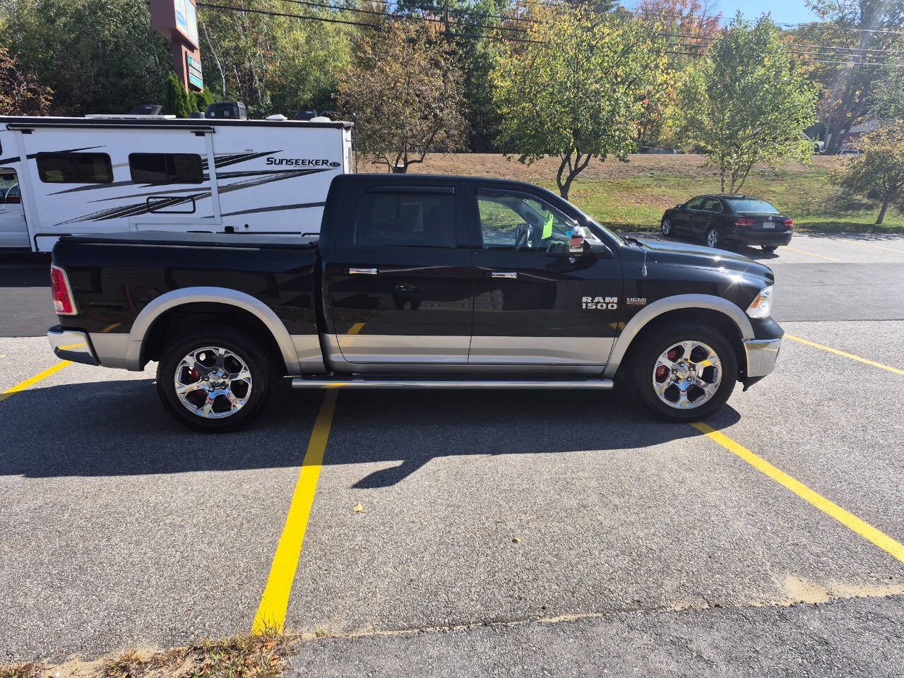 Used 2013 RAM 1500 Laramie w/ Convenience Group AWD/4WD image 22
