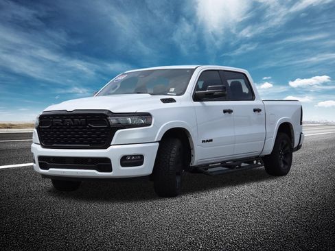 Used 2025 RAM 1500 Big Horn RWD image 15