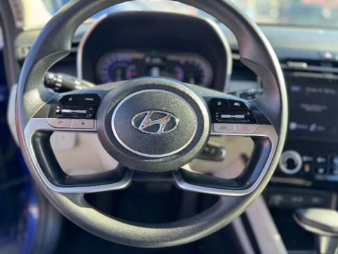 Used 2022 Hyundai Tucson SE w/ Cargo Package image 10