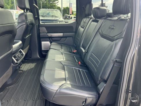 Used 2022 Ford F150 Platinum w/ Equipment Group 701A High AWD/4WD image 26