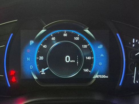 Used 2020 Hyundai Santa Fe SEL FWD image 12