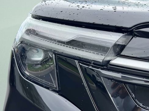 Used 2025 Subaru Forester Touring AWD/4WD image 9
