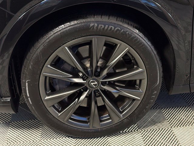 Used 2025 Lexus RX 350 F Sport w/ Convenience Package AWD/4WD image 15
