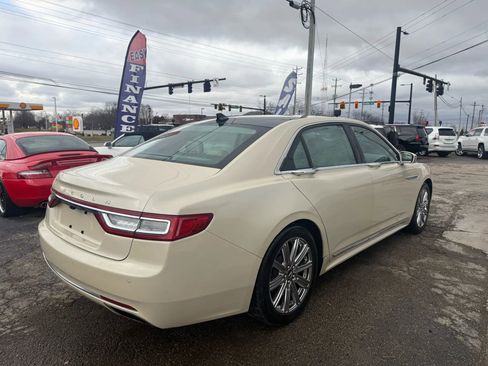 Used 2018 Lincoln Continental Select w/ Continental Climate Package image 6