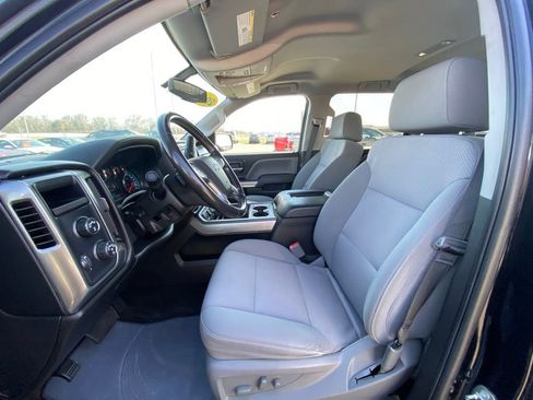 Used 2018 Chevrolet Silverado 1500 LT w/ All Star Edition image 20