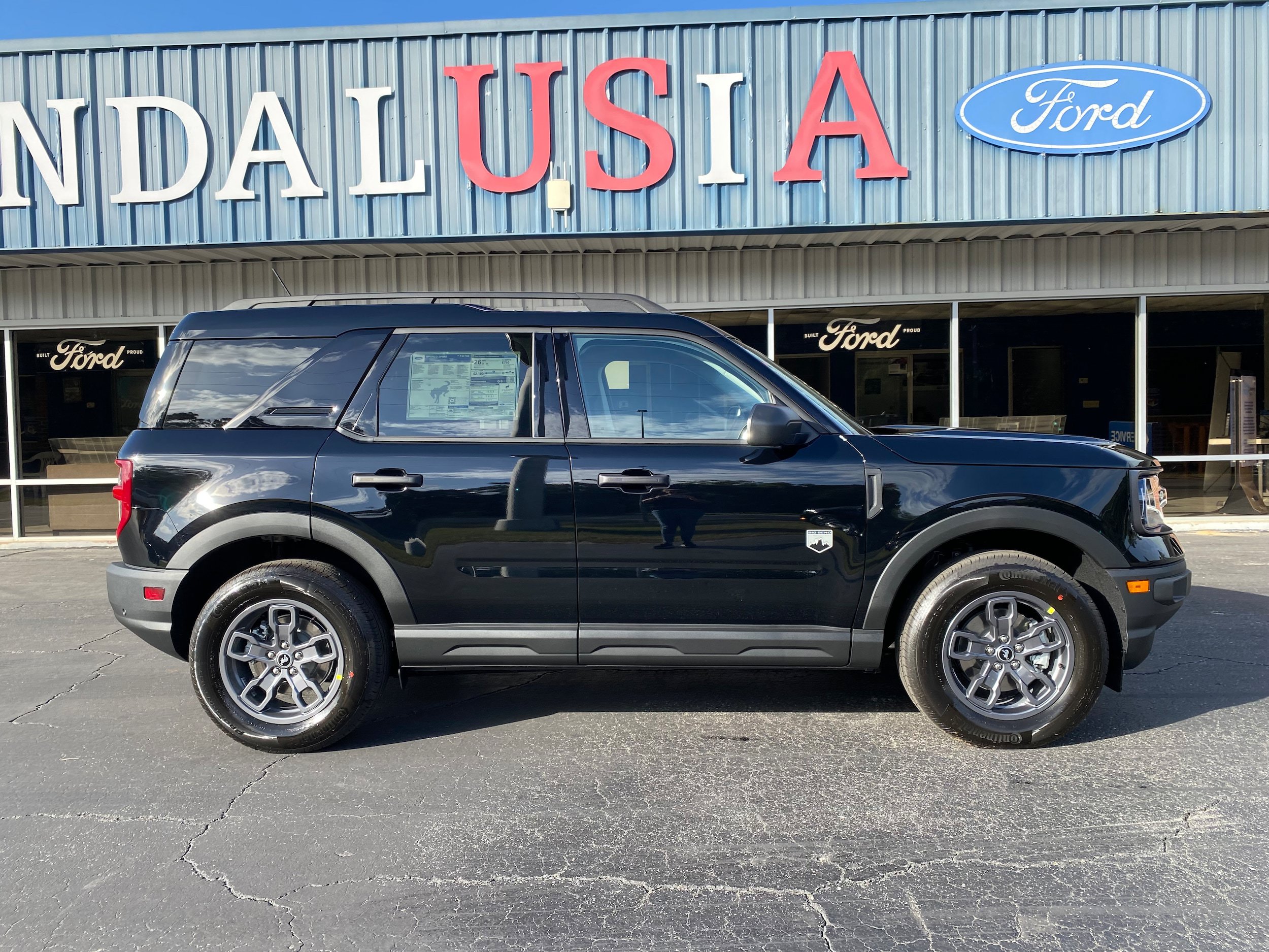 New 2024 Ford Bronco Sport Big Bend w/ Convenience Package AWD/4WD image 2