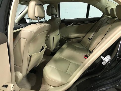 Used 2013 Mercedes-Benz C 250 Sedan w/ Multimedia Pkg image 14
