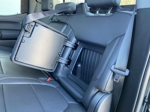 Used 2020 Chevrolet Silverado 1500 RST image 39