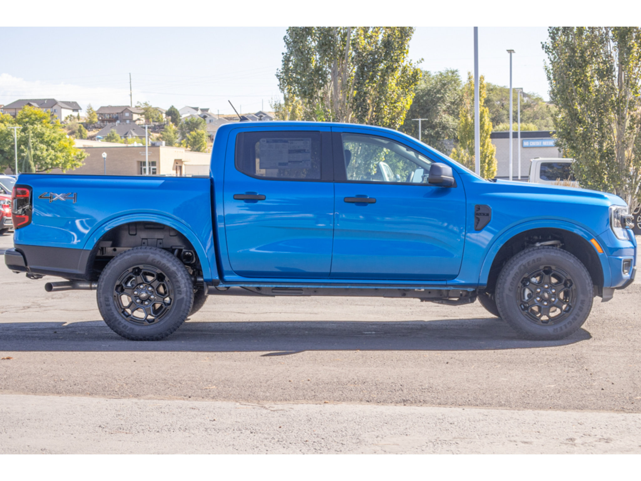 New 2026 Ford Ranger XLT w/ Equipment Group 301A High AWD/4WD image 2